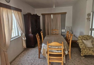 Traditional House For Rent  in  Skoulli