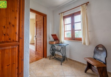 Detached Villa For Sale  in  Lysos