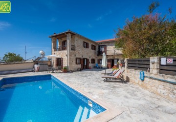 Detached Villa For Sale  in  Arodes