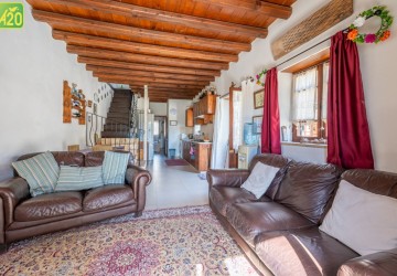 Detached Villa For Sale  in  Arodes
