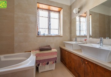 Detached Villa For Sale  in  Arodes