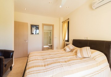 Detached Villa For Sale  in  Lysos