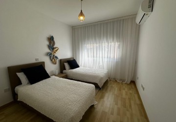 IMG-810-810-7