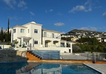 4 Bedroom Apartment in Tala, Paphos