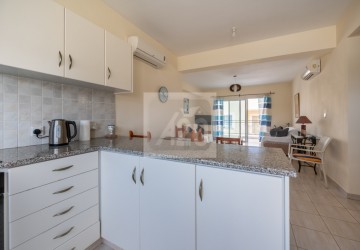 Apartment For Sale  in  Polis