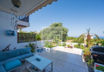 Town House For Sale  in  Argaka