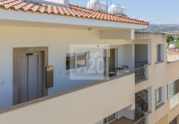 Studio For Sale  in  Polis