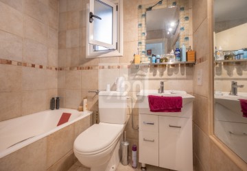 Bungalow For Sale  in  Lasa