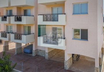 Apartment For Sale  in  Polis