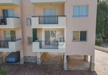 Apartment For Sale  in  Polis