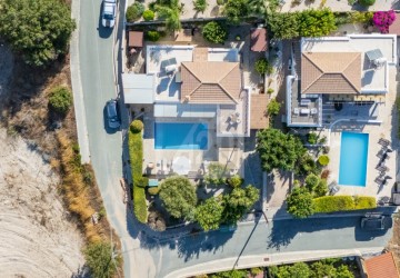 Detached Villa For Sale  in  Akourdalia