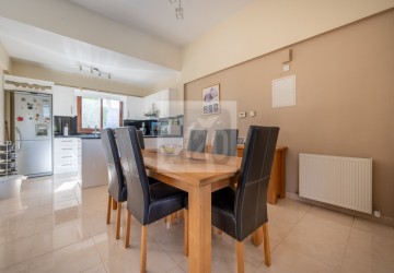 Detached Villa For Sale  in  Akourdalia