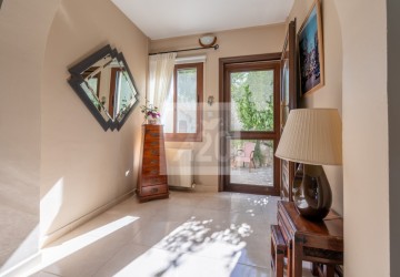 Detached Villa For Sale  in  Akourdalia
