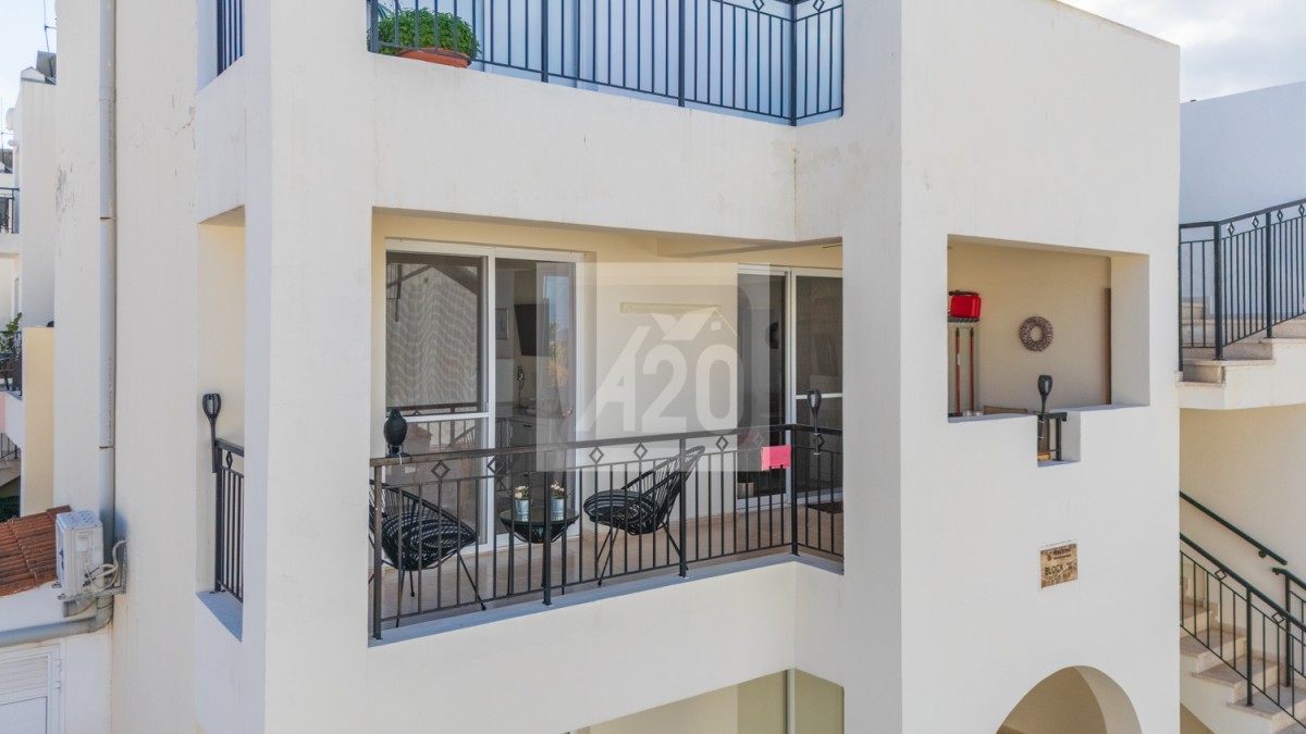 Apartment in Prodromi - Image 2