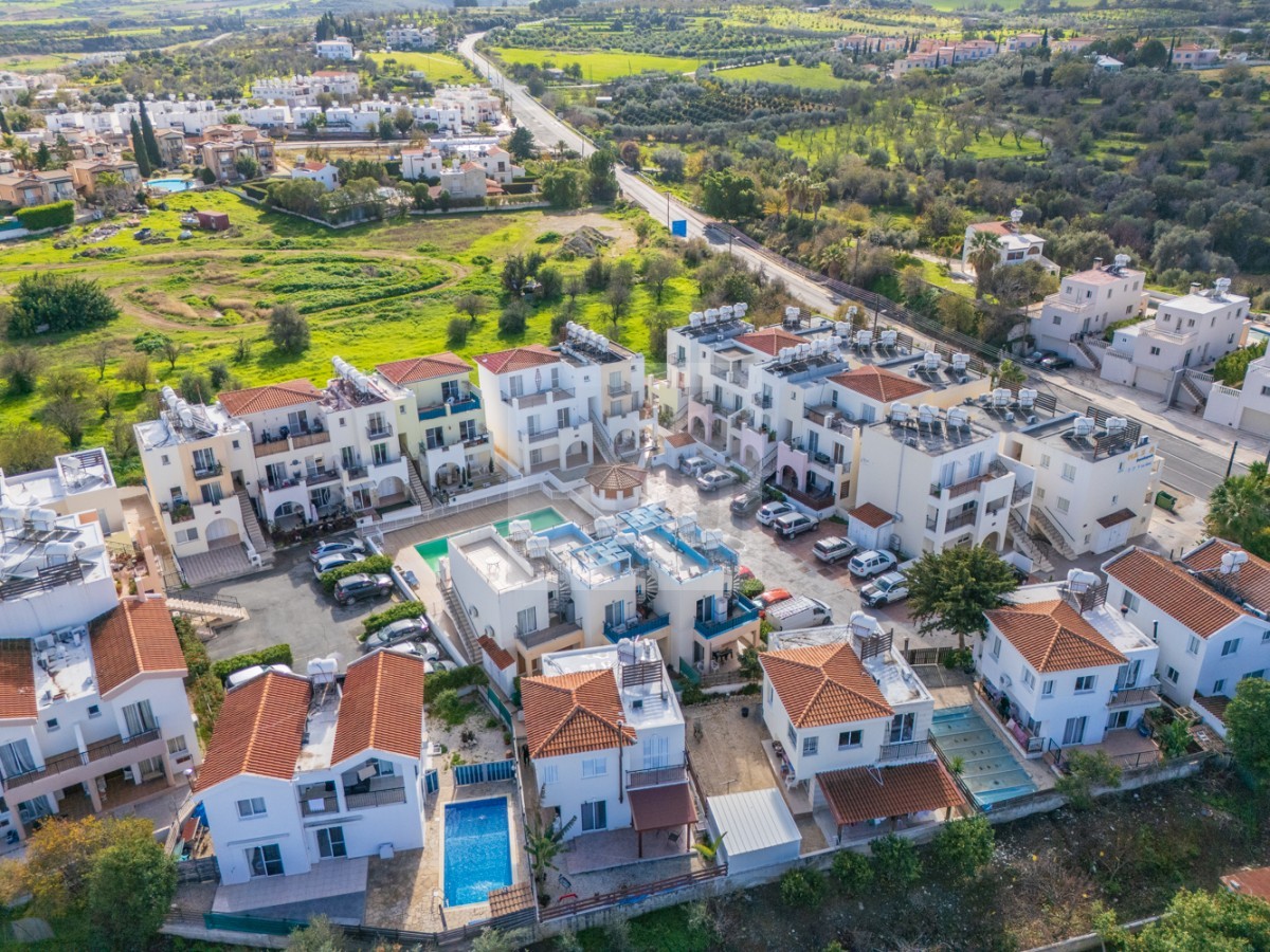 Apartment in Prodromi - Image 3