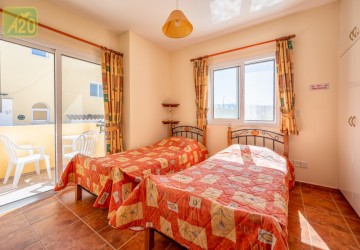 Building For Sale  in  Polis