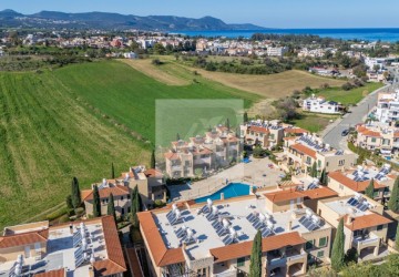 Town House For Sale  in  Polis