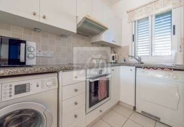 Town House For Sale  in  Polis