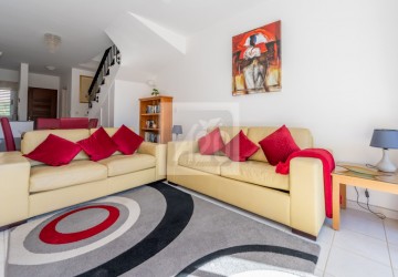 Town House For Sale  in  Polis