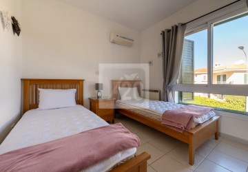 Town House For Sale  in  Polis