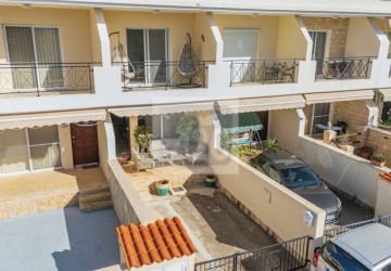 Town House For Sale  in  Polis