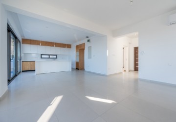Detached Villa For Sale  in  Peristerona