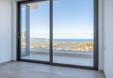 Detached Villa For Sale  in  Peristerona