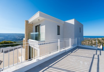 Detached Villa For Sale  in  Peristerona