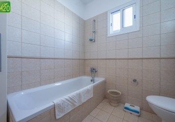 Detached Villa For Sale  in  Prodromi