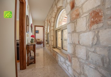 Detached Villa For Sale  in  Simou