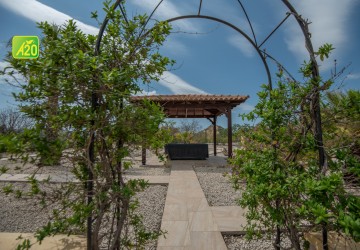 Detached Villa For Sale  in  Simou