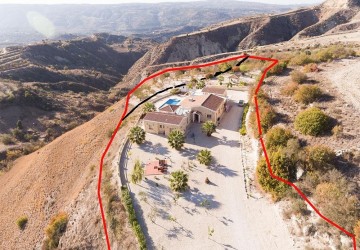 Detached Villa For Sale  in  Simou
