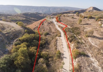 Detached Villa For Sale  in  Simou